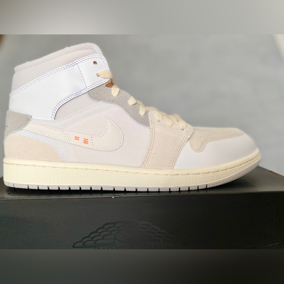 Air Jordan 1 Mid SE Craft - Picture 7 of 12